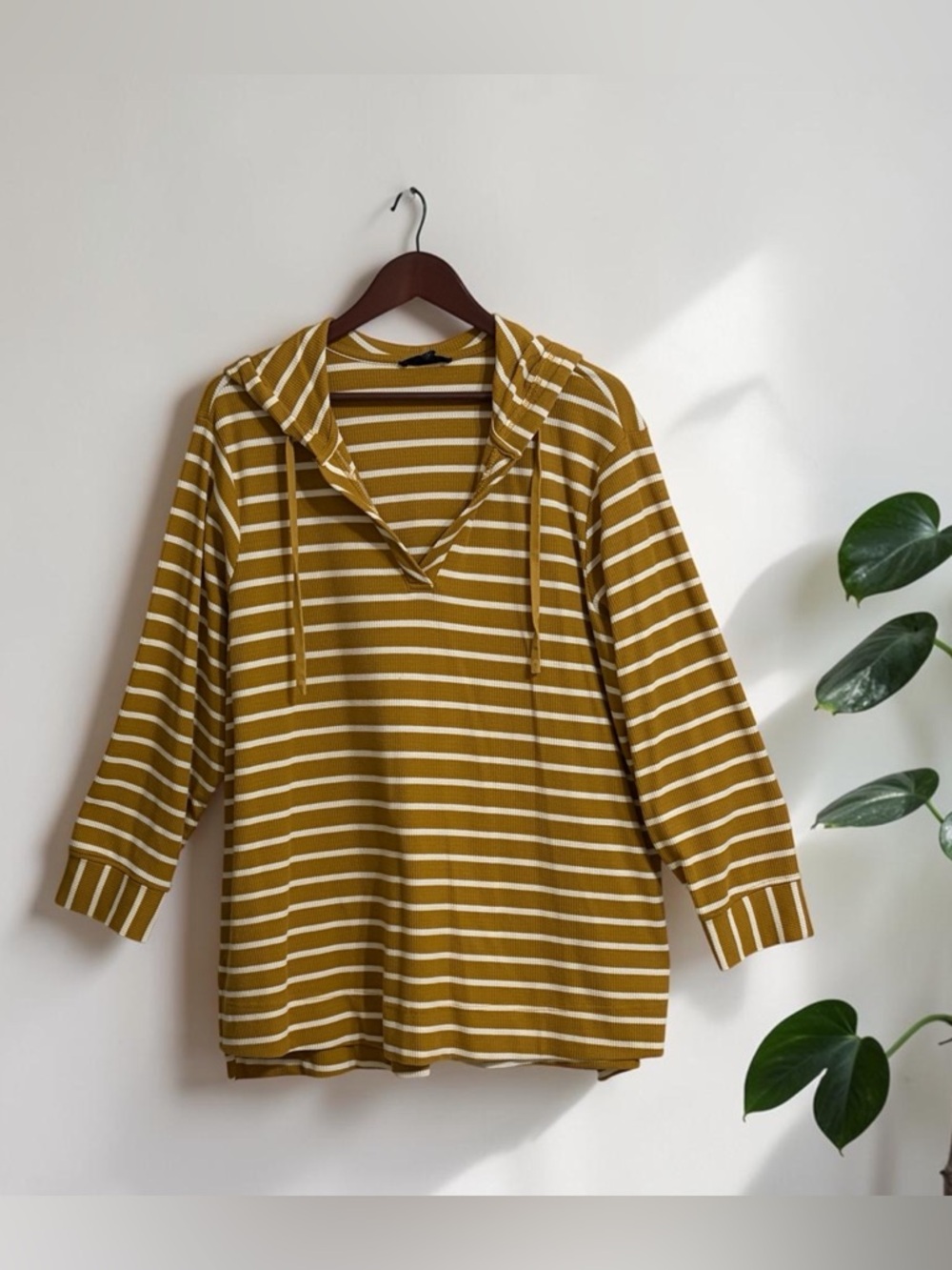 Cozy Striped Waffle Knit VNeck Hooded Pullover in Mustard & Ivory Sz 2X
